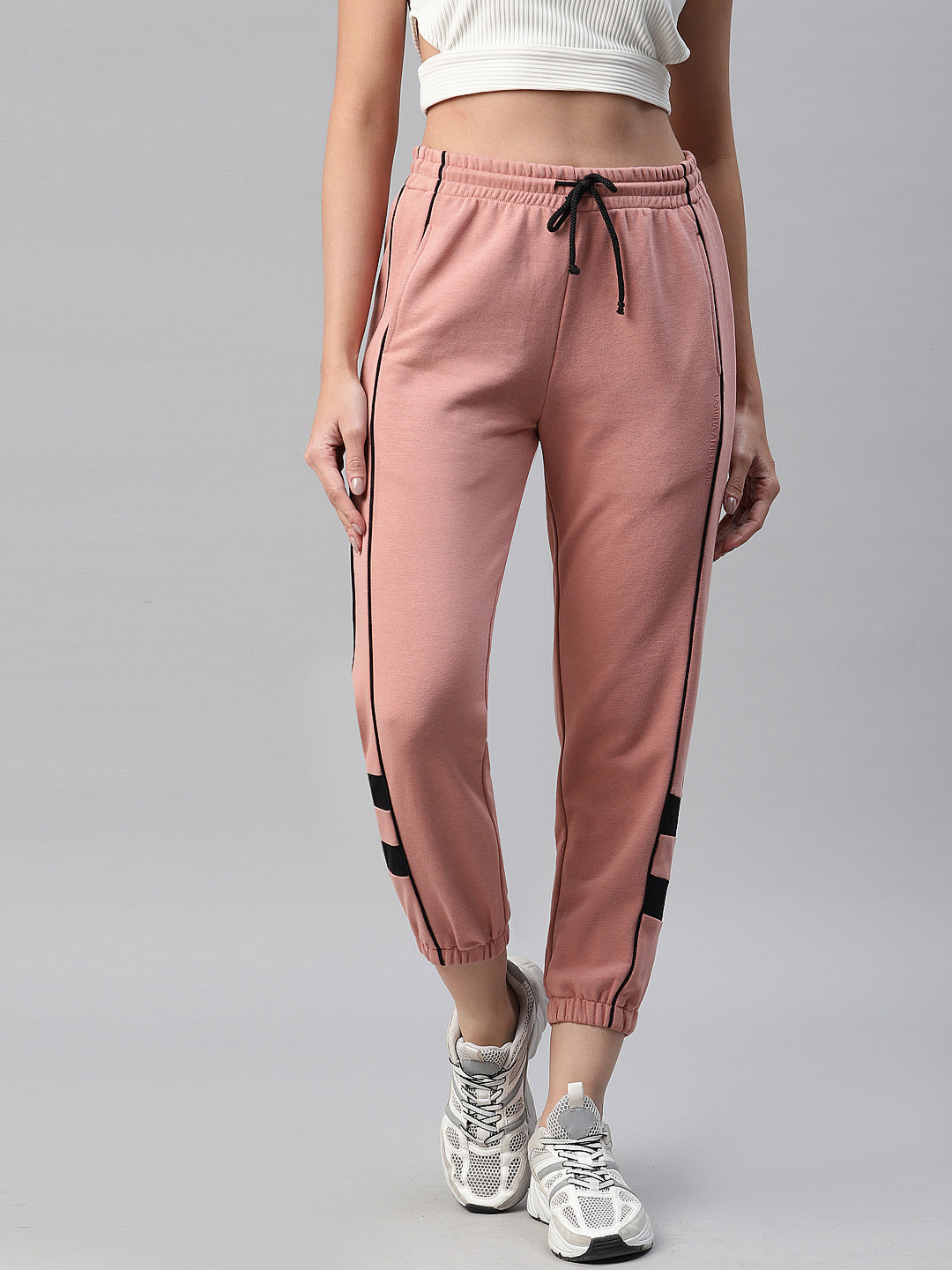 Laabha Women Solid Joggers