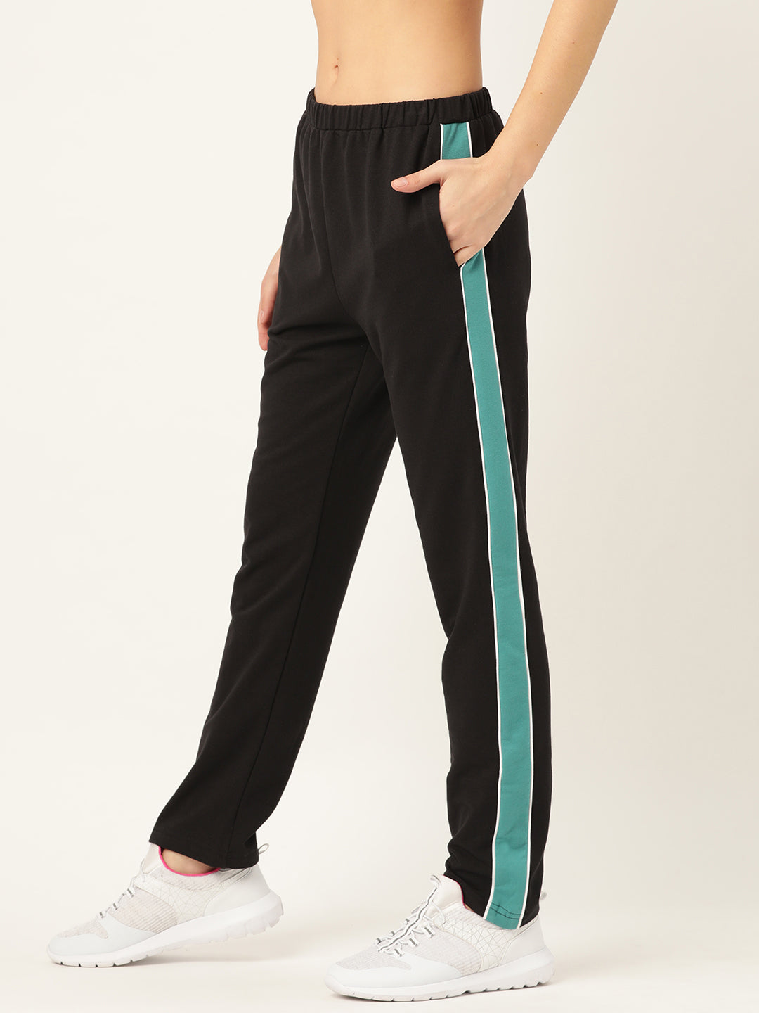 adidas Originals Sweat Pants With Gold Side Logo in Black  Lyst
